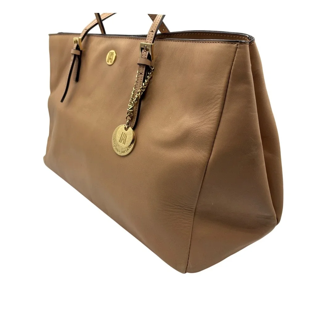 Antonio Melani‎ Tote Bag Womens Large Tan Good Leather Gold Hardware Charm